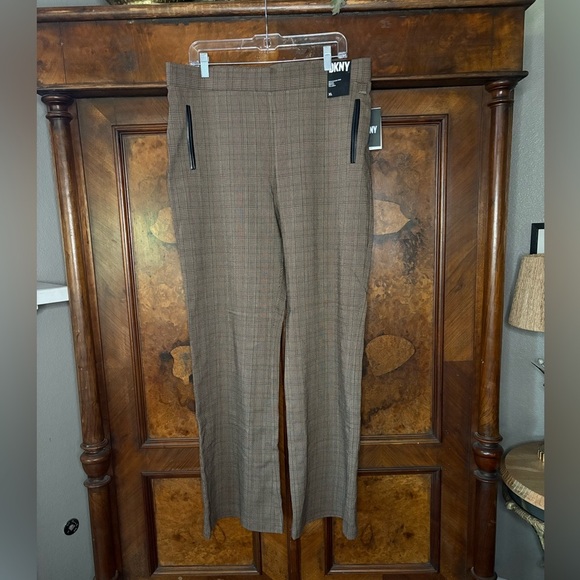 NWT DKNY- Plaid Stretch Pull On Bootcut Trousers. Size XL - Picture 1 of 7